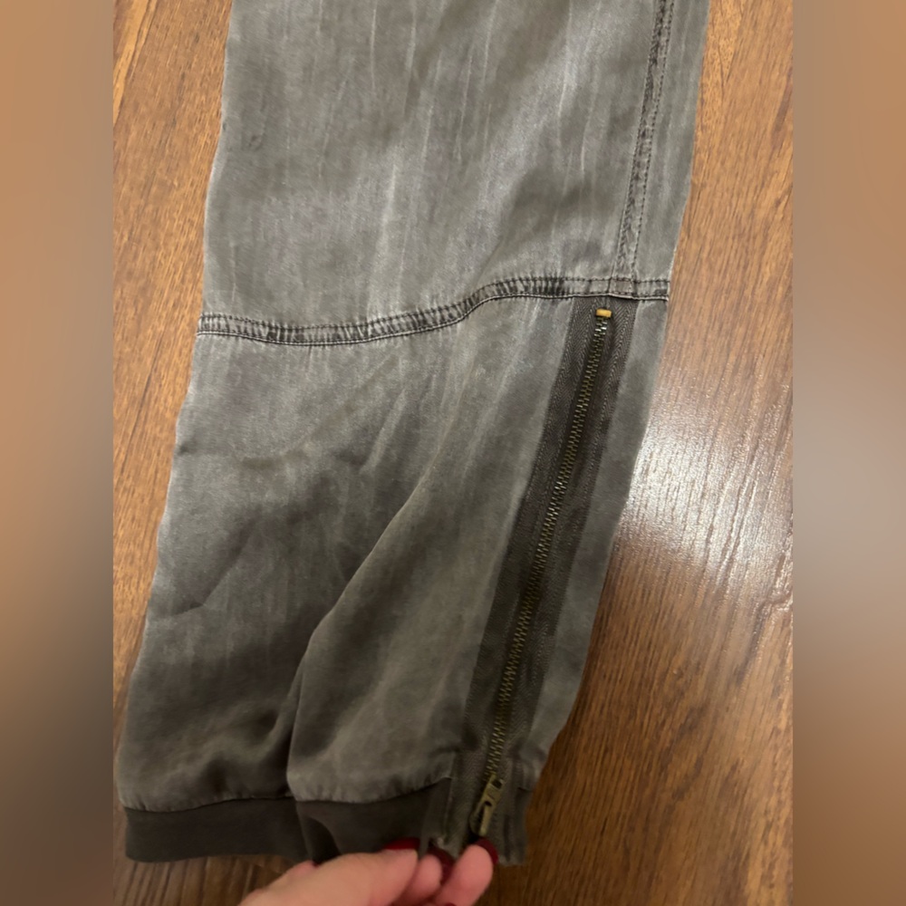 Twelfth Street by Cynthia Vincent 100% Silk Pants Size 6 - Picture 2 of 5